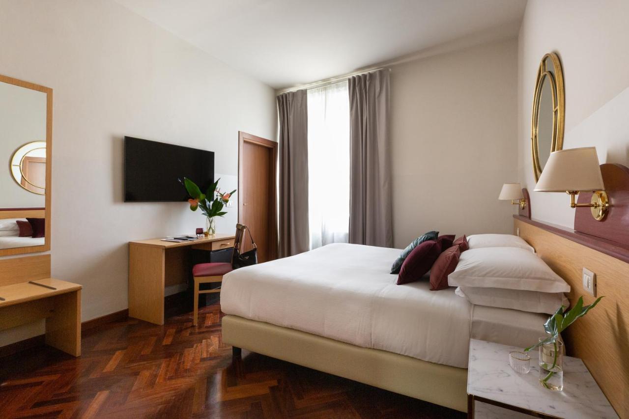 Aramis Deluxe Rooms Флоренция Екстериор снимка